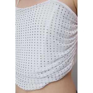 Top Corto Informal con Adornos de Piedras, Tejido de Punto de Viscosa y Algodón, Corte Holgado, Media Manga, Logotipo Frontal, para Oficina o Fiesta, Disponible en Talla XL - Product Image 3