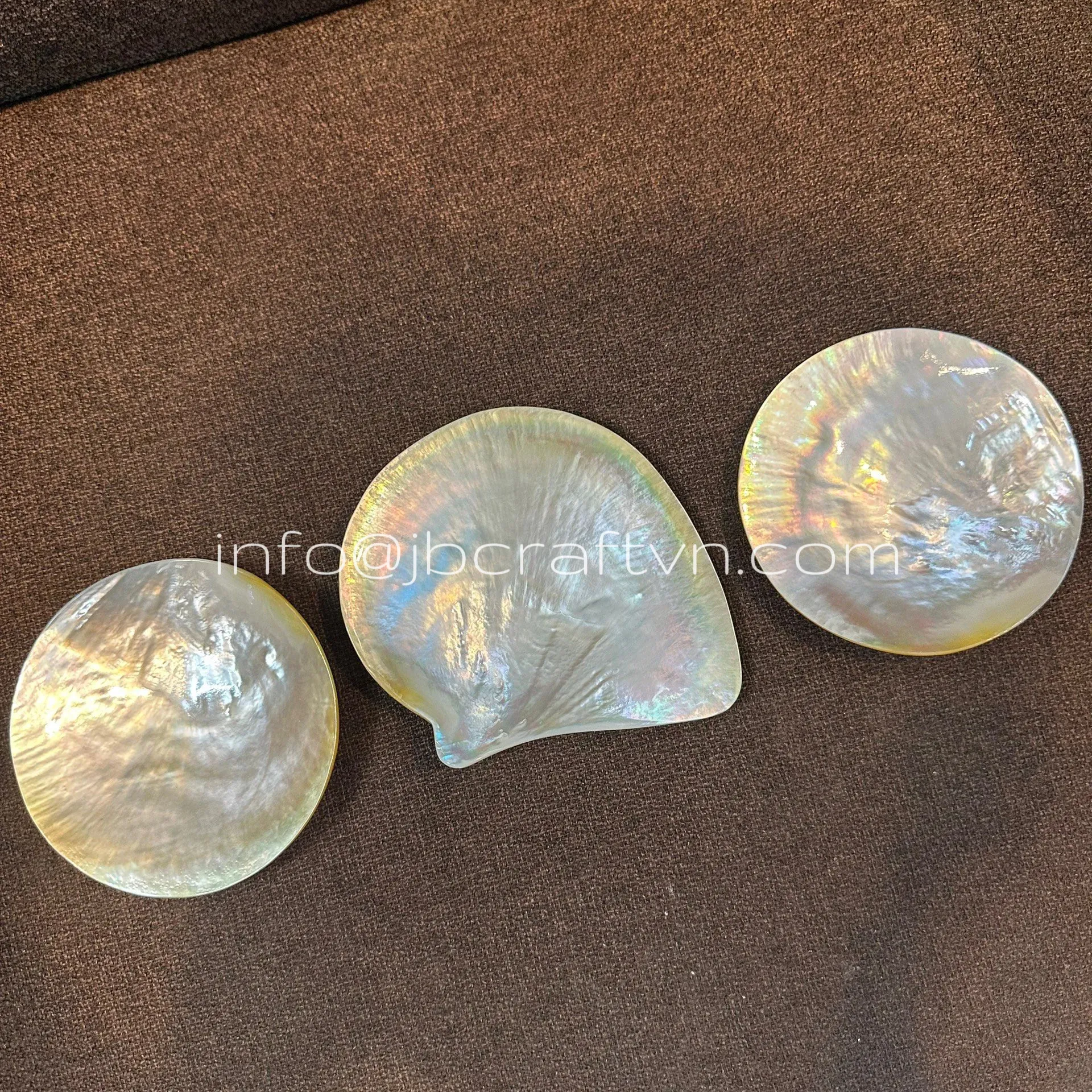 High Quality Yellow Lip Mother Of Pearl Plate Caviar Serving Dish Serving Plate Made Of Shell Handmade Vietnam Caviar Plate