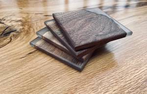Posavasos de Nogal Negro y Resina Epoxi con Forma Cuadrada, Perfectos para Bebidas de Té, Accesorio de Mesa y Decoración Elegante para Comedor - Product Image 2