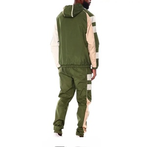 Ensembles de nylon surdimensionnés avec logo personnalisé des fabricants Veste coupe-vent en nylon Survêtement coupe-vent Vestes Survêtement pour hommes - Product Image 2