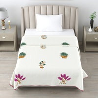 Couette réversible 100% coton faite à la main |   Motif matelassé |   Respirant, écologique, hypoallergénique, classique, toutes saisons, lavable en machine