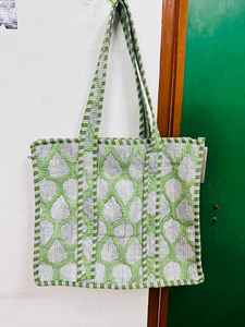Handmade Indian Block Print Tote Bag Fashionable 100% Cotton Carry Bag New Style Market Bag Gift for Her - Product Image 4
