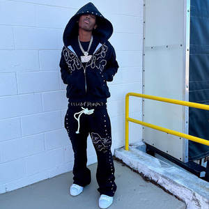 Ensemble sweat à capuche à manches longues et jogging avec logo personnalisé imprimé et strass, ensemble de survêtement simple et scintillant avec strass - Product Image 3