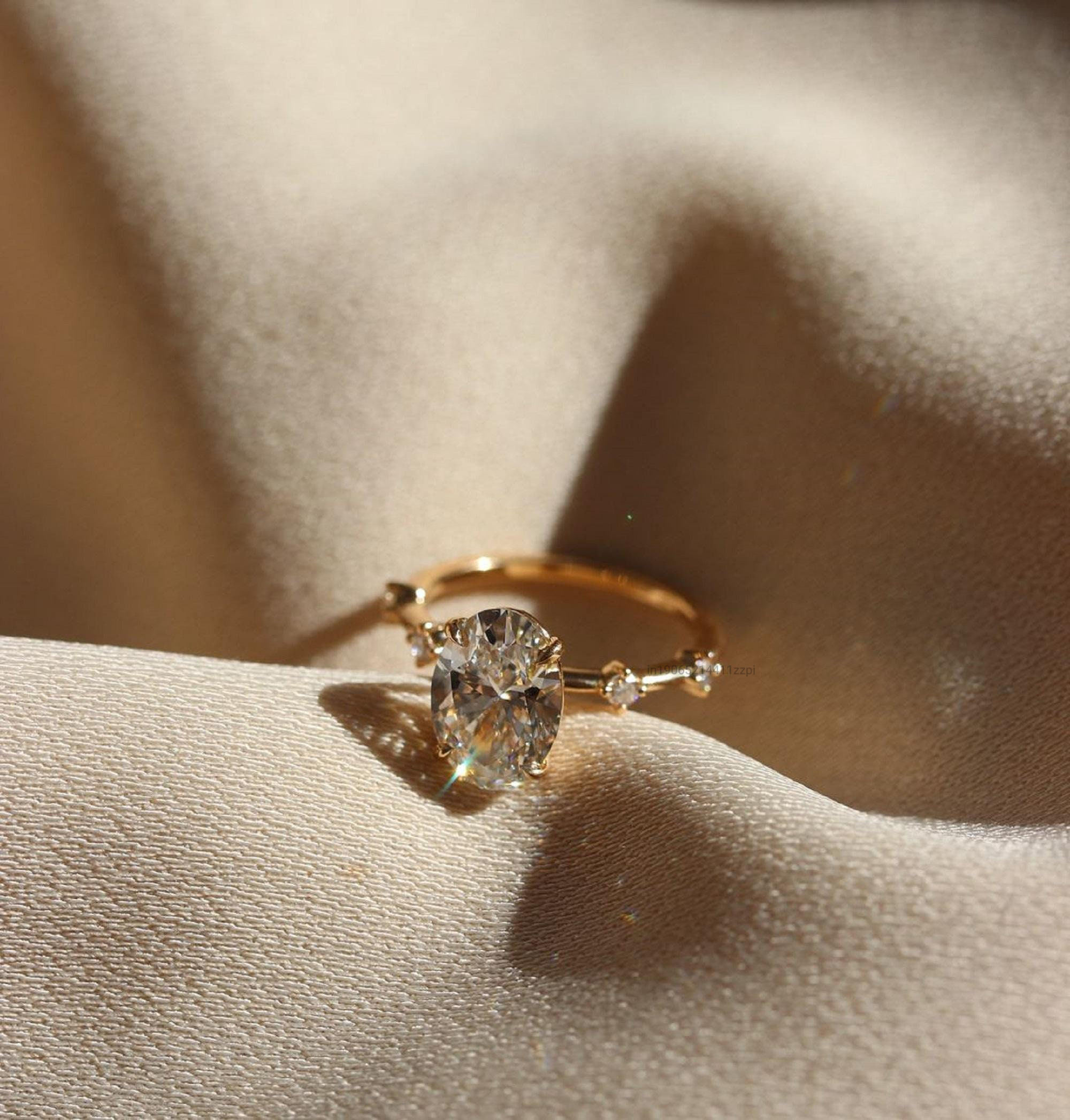 สีเหลืองทอง