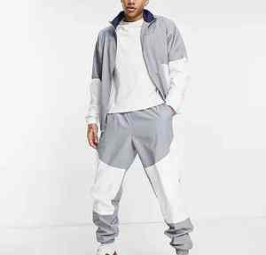 Conjunto de Chaqueta y Pantalones Impermeables con Capucha, Traje Deportivo Informal Personalizado, Ropa Deportiva para Exteriores de Fábrica OEM - Product Image 4