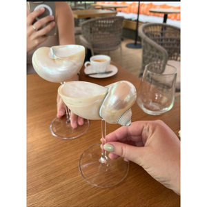 Tasse en coquillage de qualité supérieure faite à la main pour bar, verrerie écologique pour mariage naturel à la plage. - Product Image 4