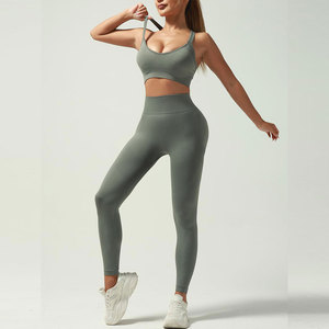 Conjunto de Yoga Personalizado de Alta Moda, Estilo Único para Mujer, Patrón Sólido, Transpirable, Ecológico, Marca Privada Frontal - Product Image 3