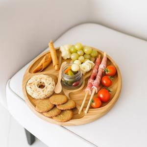 ถาดไม้สี่เหลี่ยมคลาสสิกเพ้นท์มือสำหรับใส่ของขวัญ - Product Image 1