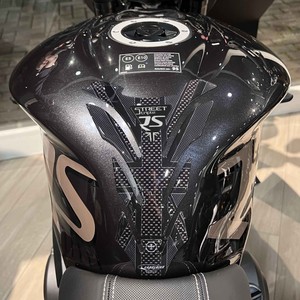 Adesivo Protettivo per Serbatoio Moto su Misura Compatibile con Triumph Street Triple RS 2017-2023 - Product Image 1