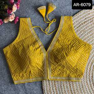 Blouse sans manches de travail de broderie de séquence lourde de vêtements traditionnels indiens pour la soie d'organza et les vêtements de fête - Product Image 6