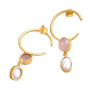 Boucles d'oreilles pendantes en laiton tendance, perles d'eau douce, faites à la main, plaqué or 18 carats, vente en gros - Product Image 3