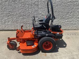 Used Kubota Z200 Series Zero Turn <b>Lawn</b> <b>Mowers</b> For Sale - Product Image 4