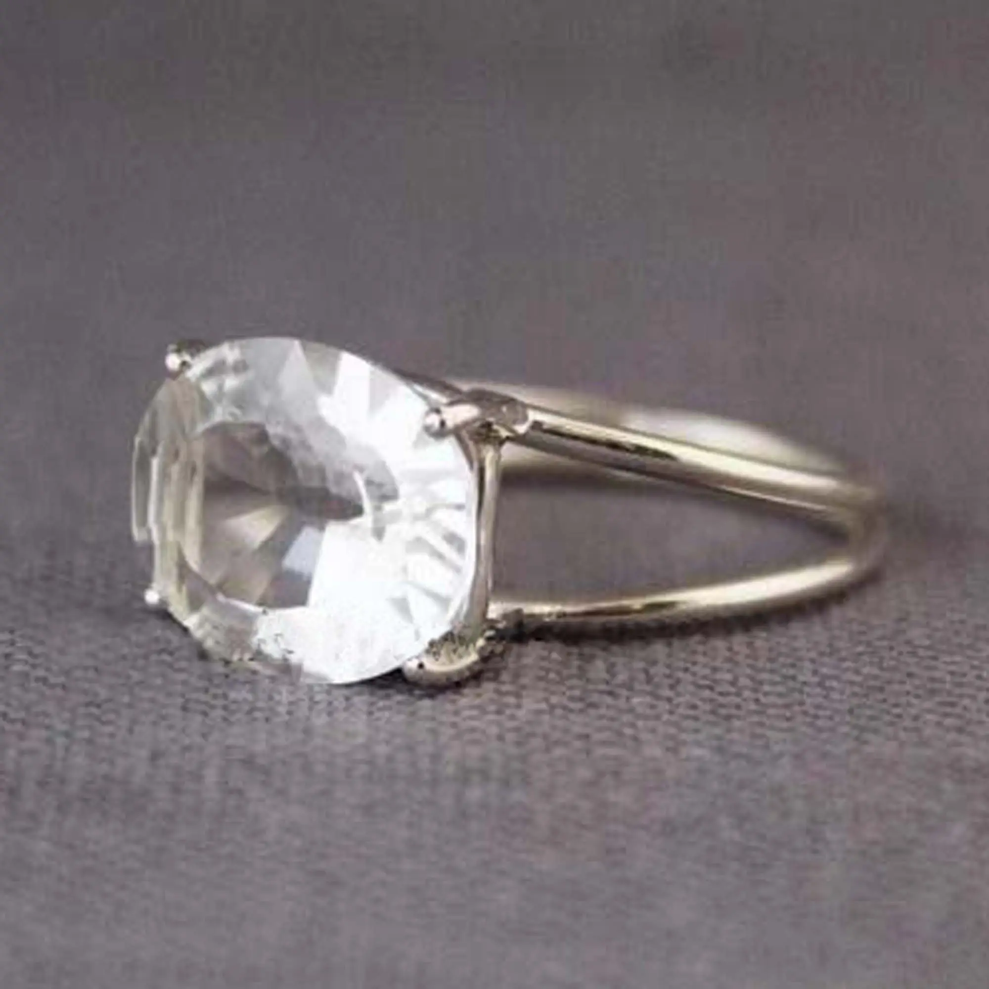 Proveedor indio joyería personalizada oro Vermeil cristal de roca genuino 925 plata esterlina hecho a mano Topacio blanco piedra preciosa anillo elegante