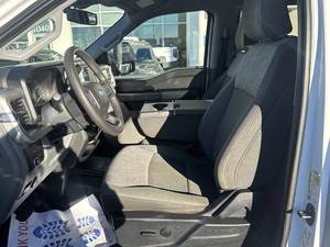 FORD F-350 XLT 2023 USADO, Volante a la Izquierda/Derecha - Product Image 4