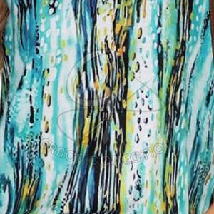 Camiseta de moda de verano de gran tamaño para mujer con decoración de agujeros única Embalaje personalizado y logotipo personalizado de nuevo diseño - Product Image 3