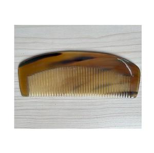 Peigne en corne naturelle outil fait main durable écologique fabriqué à partir de corne finition lisse polie parfait pour les hommes et les femmes style - Product Image 5