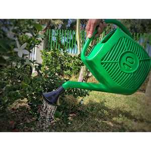 Regadera de Plástico Ecoplast de 10L para Plantas y Flores, Fácil de Usar, Duradera y Deformable - Product Image 2