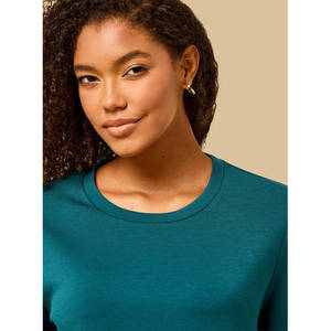 T-shirt basique décontracté pour femme 100 % coton uni respirant, coupe classique, col rond, manches courtes, broderie, vente en gros OEM - Product Image 4