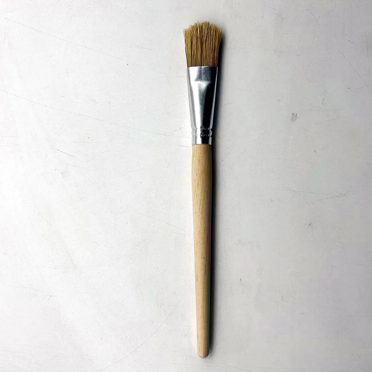 Fabrika doğrudan teslimat ahşap saplı sanatçı fırça düz sanatçı boyama fırçası