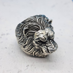 Men's 925 Sterling Silver Lion Head Ring - Textured Band, Diamond Cut Design, Size 12