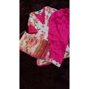 Elegante Vestido Rosa y Blanco para Mujer con Estampado Digital, Cintura Baja y Diseño Hueco, Ropa ODM Mixta para Banquetes y Uso Diario - Product Image 5