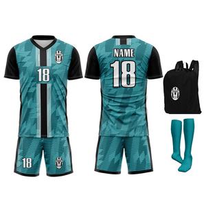 Uniformes de Fútbol Personalizados Transpirables 100% Poliéster Elástico con Cuello Redondo, Mangas Cortas, Impresión Digital Azul y Blanco, Ropa de Entrenamiento de Fútbol - Product Image 2