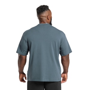 T-shirt de sport léger et ajusté pour homme, 100% coton, 220g, respirant, extensible, séchage rapide, fitness, entraînement, personnalisable, OEM, marque privée - Product Image 5