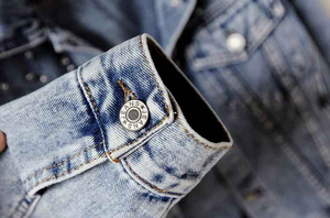 Streetwear personnalisé OEM pour femmes veste en jean vêtements d'extérieur décontractés avec boutons en denim surdimensionné automne/hiver bouton veste en jean - Product Image 6
