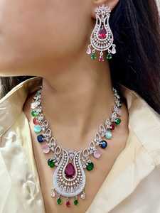 ชุดสร้อยคอประดับเพชรรูปดาวแบบอเมริกันพร้อมต่างหูสีเงินขัดเงาเหมาะสำหรับช่วงเทศกาลชุดปาร์ตี้คุณภาพพรีเมียม - Product Image 5