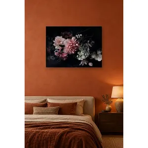 Bouquet de pivoines et d'hortensias sur toile imprimée sur fond noir - Product Image 2