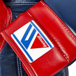 Guantes de boxeo ganadores de cuero rojo marino Guantes de entrenamiento de lucha de tarifa al por mayor de alta calidad con diseño OEM con cordones - Product Image 4