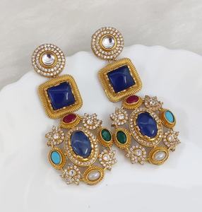 Pendientes Inspirados en Sabyasachi, Pendientes de Lujo de Primera Calidad, Perfectos para Fiestas, Complementan Tanto la Ropa Étnica como la Occidental - Product Image 1