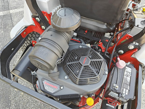 Cortacésped Eléctrico Inalámbrico Exmark LZE751CKA524A2 2024 con Función de Autopropulsión, Mango Plegable, Caja Recolectora de Césped, Tipo Rotatorio - Product Image 3