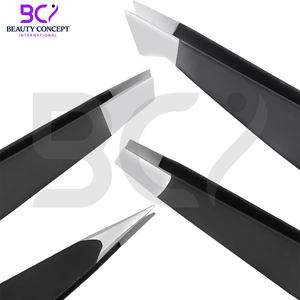 แหนบคิ้วสแตนเลสคุณภาพดี ปลายเฉียง สีดำ สำหรับคิ้วที่คมชัดทุกแบบ เหมาะกับทุกสภาพเส้นขน - Product Image 4