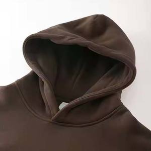 Sudadera con capucha negra de alta calidad OEM personalizado liso bordado cremallera Sudadera con capucha hombres bolsillos delanteros pulóver Unisex personalizado estilo de otoño - Product Image 3