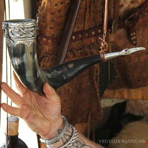 Exceptional Quality Customizable Metal and Glass Viking Beer Drinking Horn <b>Mug</b> with Stand Sustainable for Parties and Occasions - Product Image 6