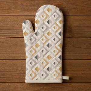 Kitchen Essentials Cotton Oven Mitt <b>Thick</b> <b>Quilted</b> Fabric for Extra Grip & Heat Protection Ideal for Baking Lovers - Product Image 2