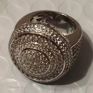 Personalizado de lujo Unisex 10K Amarillo/rosa/blanco Lab Grown Round Diamond Ring Hip Hop Style a precio competitivo - Product Image 2