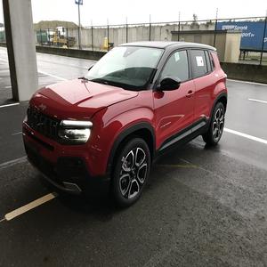 Jeep Avenger Altitude 2024, Alta Gama, Tracción Delantera, Vehículo Eléctrico, 54kw/h, Transmisión Automática, 115KW, SUV - Product Image 1