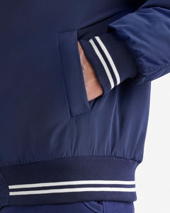 Chaqueta Bomber de Diseño de Alta Calidad con Interior Acolchado Personalizado, Chaqueta Universitaria de Béisbol con Mangas Bordadas para Hombre - Product Image 6