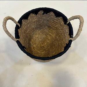 Cesta Circular de Mimbre de Lujo, Ecológica y Multiusos con 2 Asas, Diseño Multifuncional - Product Image 2