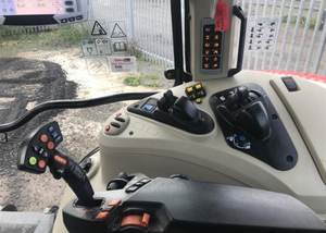 Tracteur d'occasion Massey Ferguson 7726SEXDV Vente 180HP Fawde Engine Walking Type Core Motor Pump Gearbox Gear Bearing Farms - Product Image 5