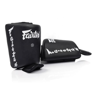 Almohadillas Curvas Profesionales para Entrenamiento de Patadas, Almohadillas para Antebrazos, Duraderas, de Cuero PU, Ligeras, Par, para Entrenamiento y Práctica en el Gimnasio - Product Image 2