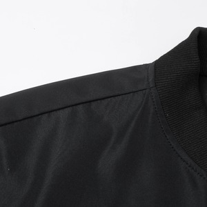 Blouson aviateur personnalisable pour hommes Vêtement décontracté de meilleure qualité pour l'hiver Nouveau blouson OEM de grande taille - Product Image 4