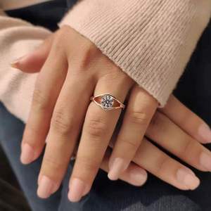 Anillo de Diamante Cultivado en Laboratorio, Diseño Delicado para Comodidad y Estilo, con Brillo y Atractivo Duraderos, de la India - Product Image 5