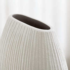 Jarrón Alto Color Crema - Product Image 2