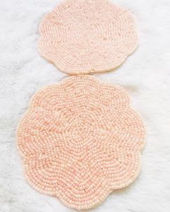 Napperon perlé fait à la main de conception de fleur simple accessoires de couleur rose et blanc cadeaux tapis de perles de taille personnalisée - Product Image 6