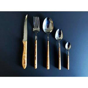 Couverts élégants en acier inoxydable avec poignées en bois, parfaits pour les mariages servant de la nourriture et la cuisine élégante, à la maison et à l'hôtel. - Product Image 6