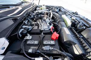 ฟอร์ด เอฟ-450 ซูเปอร์ ดิวตี้ แลริเอท 4x4 ขับเคลื่อน 4 ล้อ ปี 2022 เครื่องยนต์เทอร์โบดีเซล V8 ขนาด 6.7 ลิตร รุ่นดูอัลลี่ ครูว์ แค็บ - Product Image 5