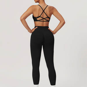 Cómodo y transpirable Material hecho Mujeres Yoga Set Mejor precio Bajo MOQ Gimnasio Entrenamiento Yoga Set para entrenamiento - Product Image 6